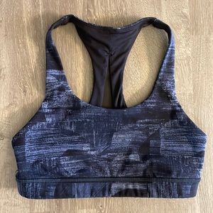 Lululemon sprouts bra. Size 6. Mesh back. Unpadded blue